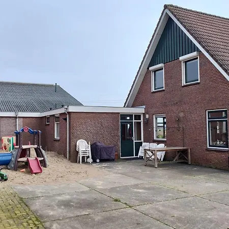 8 Person With Sauna Vakantiehuis *