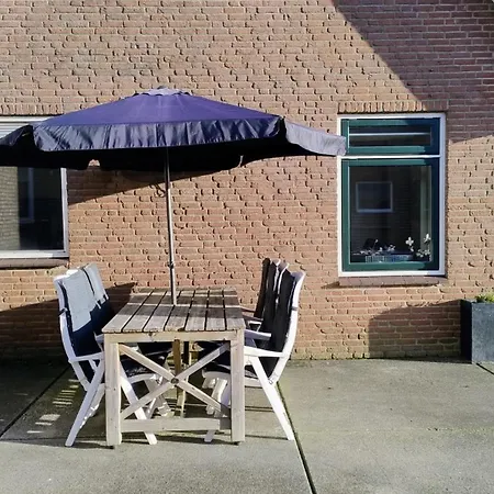 8 Person With Sauna Toldijk