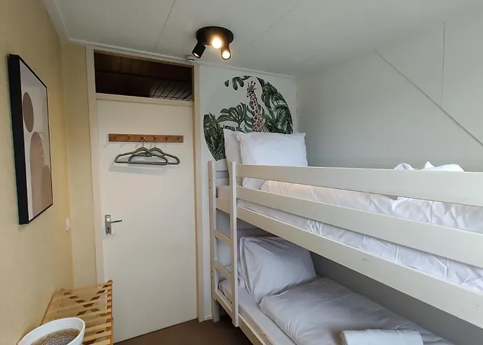 Дом отдыха 8 Person With Sauna *