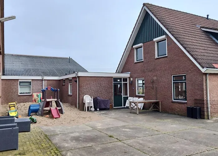 8 Person With Sauna Дом отдыха *