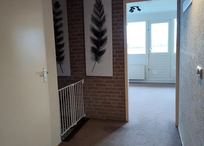 Дом отдыха 8 Person With Sauna Toldijk