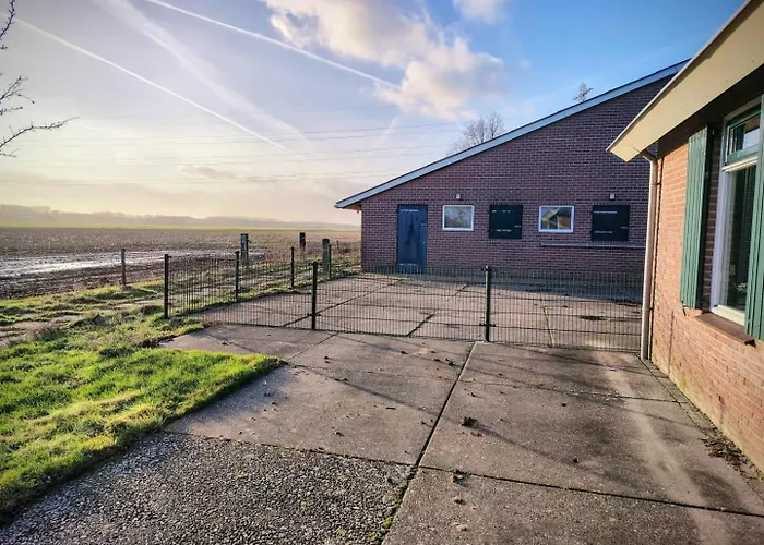 8 Person With Sauna Дом отдыха Toldijk