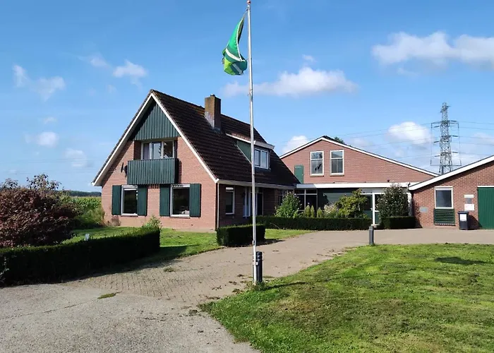 8 Person With Sauna *