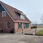 8 Person With Sauna * Toldijk