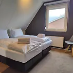 8 Person With Sauna *