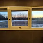 8 Person With Sauna 度假居 *