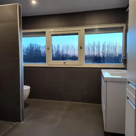 8 Person With Sauna